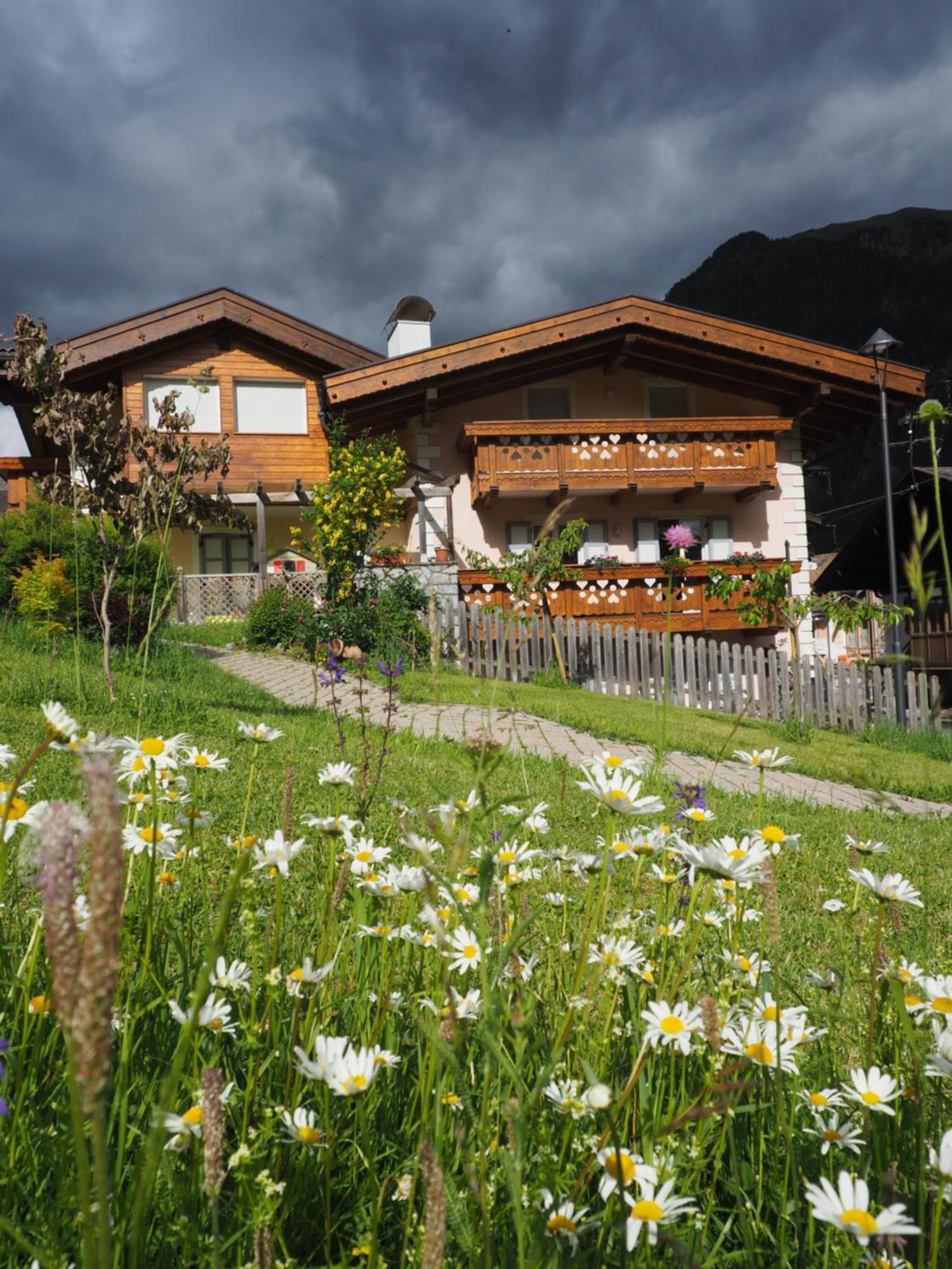 Appartamenti Residence Rodolon Campestrin Eksteriør billede
